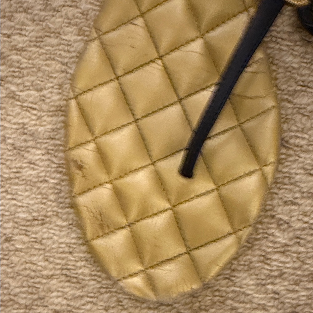 CHANEL Gold and Black Quilted Sandals - Picture 3 of 10